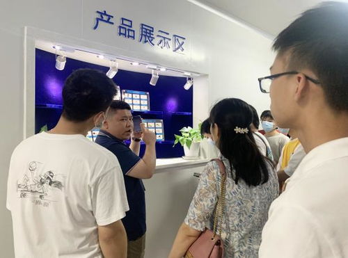 2019級智能科學與技術、電子信息工程及物聯網工程專業學生開展網絡信息技術研發實習